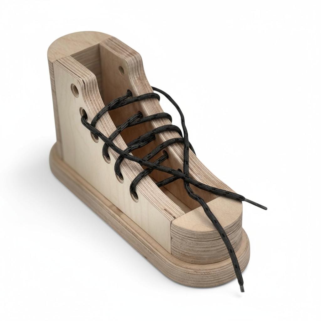Wooden shoelace toy: Montessori fine motor skills